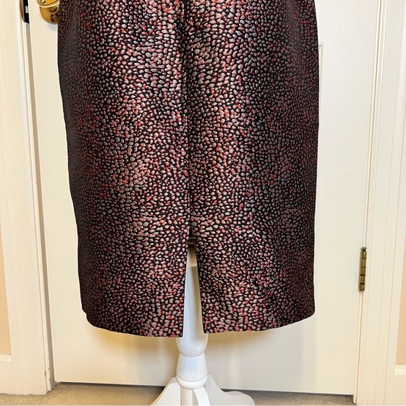 Lafayette 148 Metallic Animal Print Skirt Red Grey Silver Black Size 8 EUC - Picture 3 of 8